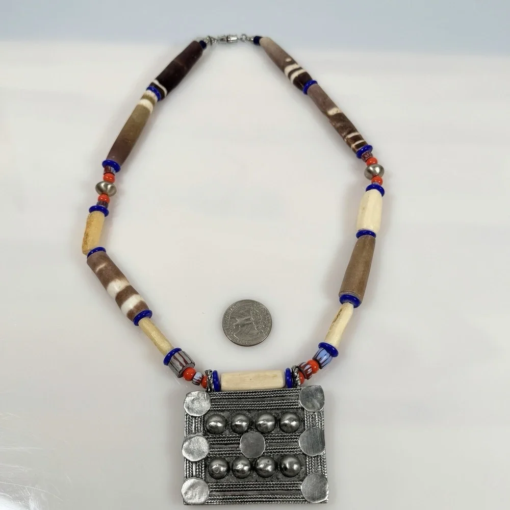 Kenneth Lane Tribal Statement Necklace Ethnic Style Beads Silver Tone Amulet 22